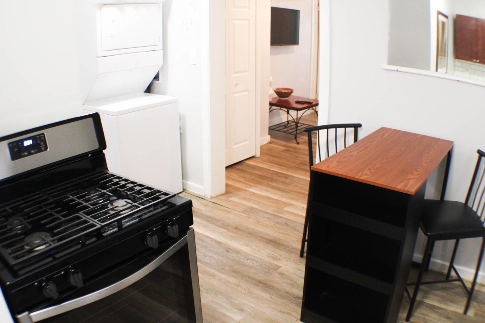 2br - Parking - 5 Min To North Shore! Apartment Pittsburgh